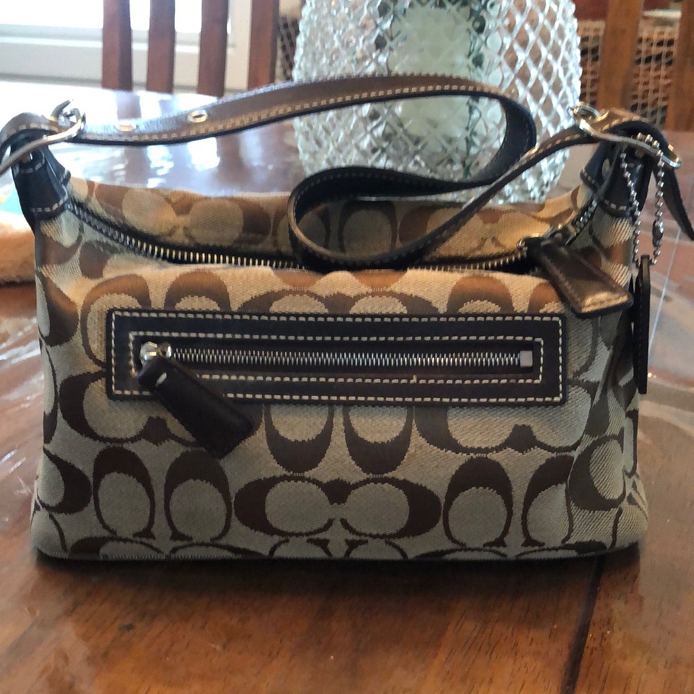 Vintage coach handbag💟
